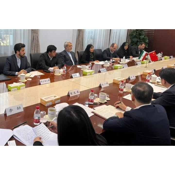 ترسیم و تدوین نقشه راه حوزه مسکن و ساختمان جهت امضای تفاهم‌نامه بین ایران و چین 